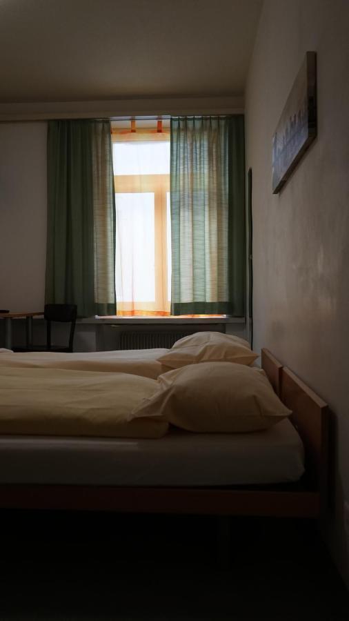 Hotel & Backpackers Zak Schaffhausen Exteriör bild