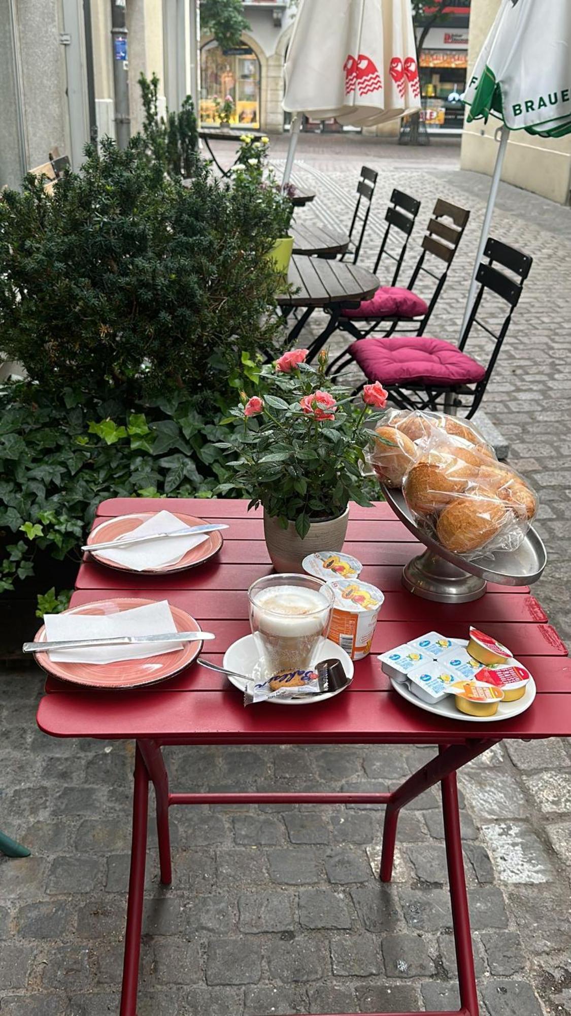 Hotel & Backpackers Zak Schaffhausen Exteriör bild
